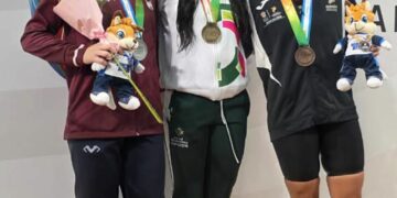 San Luis Potosí suma dos oros y una plata en natación durante la Olimpiada Nacional