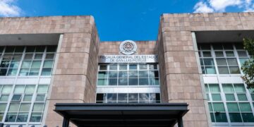 FGESLP detiene a dos mujeres por presunto delito contra la identidad en SLP