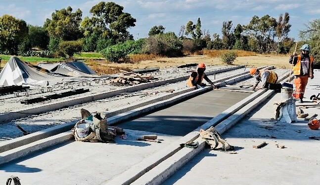 Anuncian cierre de la carretera 57 para este jueves