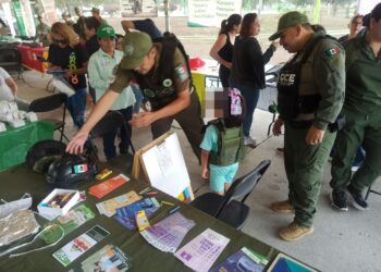 Realizan Feria de Seguridad en Santa Lucía con actividades para familias y menores
