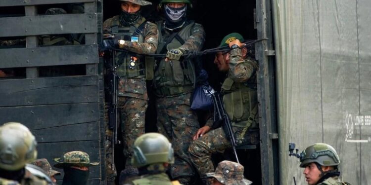 Acuerdan Guatemala y Estados Unidos ataques conjuntos contra cárteles