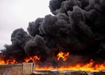 Bomberos alertan por riesgo de incendios ante falta de limpieza en parques industriales