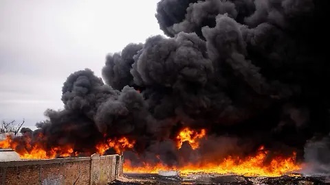 Bomberos alertan por riesgo de incendios ante falta de limpieza en parques industriales