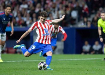 Barcelona, con esperanzas por fichar a Julián: ya hay reuniones
