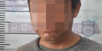 Detienen a hombre por presunta violencia familiar en Tancanhuitz