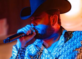 “Me puse una pistola en la sien”: Roberto Tapia habla sin filtros sobre su lucha contra la depresión