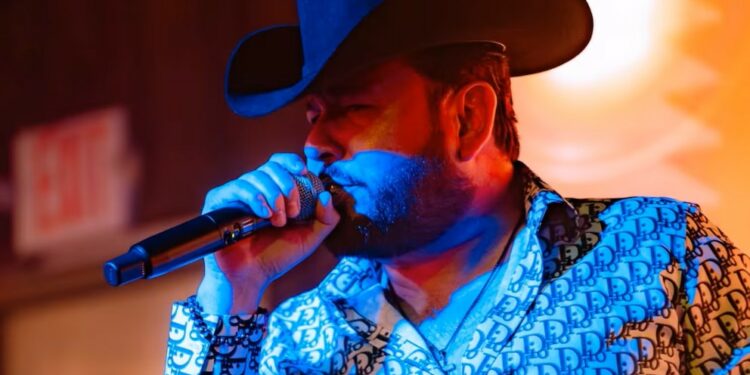 “Me puse una pistola en la sien”: Roberto Tapia habla sin filtros sobre su lucha contra la depresión