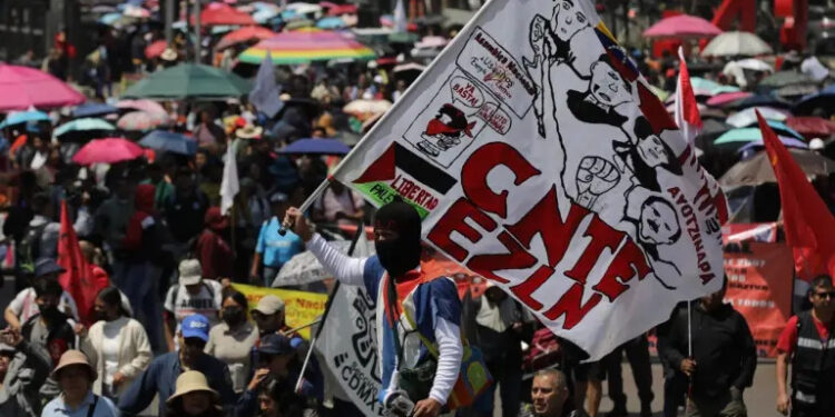 CNTE pide a Sheinbaum encabezar diálogo para resolver protestas