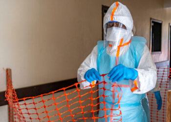 Uganda confirma 6 nuevos casos de ébola; eleva los contagios a 15