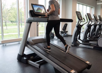 ¿Fuerza o cardio? Cuántos minutos de ejercicio a la semana se necesitan para reducir el riesgo de muerte