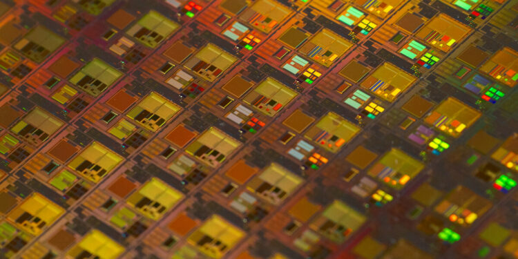 China avanza hacia la autonomía cuántica con silicio ultrapuro