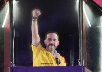 La derecha celebra la victoria de De la Espriella en Colombia