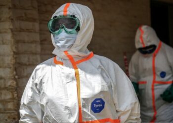 Brote de ébola en Congo supera los mil 300 casos confirmados y 377 muertes