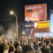 Provocan aficionados destrozos en negocio tras festejos por triunfo de México