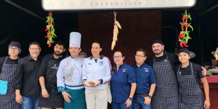 San Luis Potosí promociona su gastronomía en evento nacional en Campo Marte