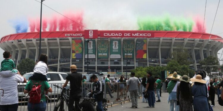 Vuelven a suspenden clases y llaman a home office en CDMX por el Mundial