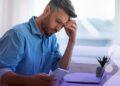 Salud mental e incertidumbre laboral: el impacto invisible que ya afecta el bienestar y la productividad en varios países
