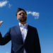 JD Vance llega a Suiza para dialogar con Irán en medio de tensiones internacionales
