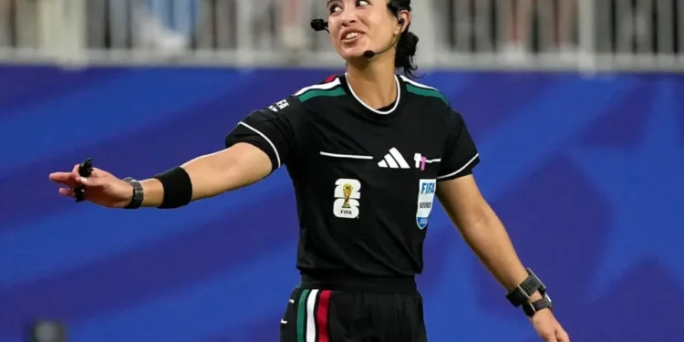 Katia Itzel García debuta como árbitra central en el Mundial 2026