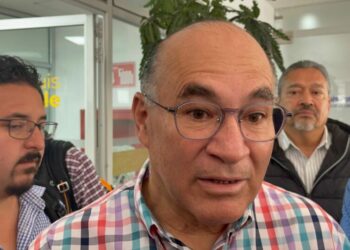 VIDEO | Galindo niega operación municipal en protesta contra reforma de inteligencia artificial