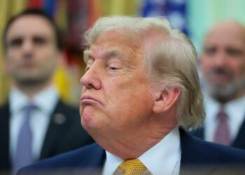 Trump anuncia inspecciones nucleares “infinitas” a Irán y apertura del estrecho de Ormuz