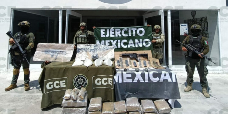 Aseguran armas, droga y vehículo en operativo conjunto en Ciudad Valles