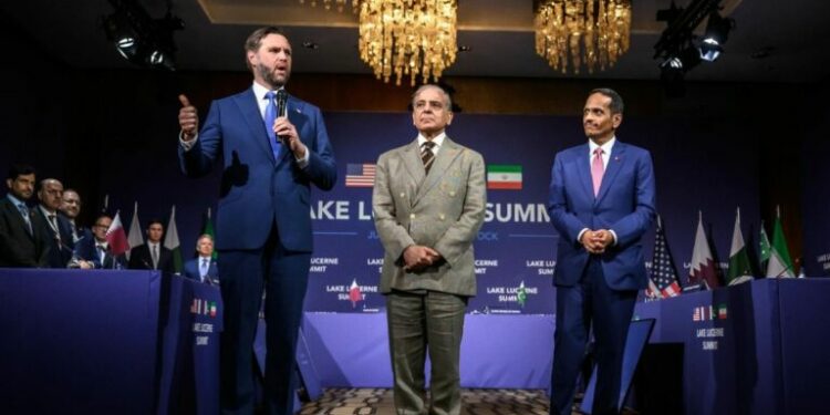 EE.UU. reporta “buen progreso” de las negociaciones con Irán y dice que Ormuz “está abierto”