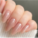 Los 3 colores de uñas que lucen elegantes y serán tendencia este verano 2026