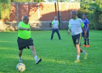 San Luis Potosí recibirá la Copa “Edad de Oro” de Futbol