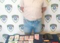 Detienen en el Centro Histórico a hombre señalado por presunto robo de tarjetas bancarias