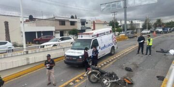Muere motociclista tras choque en el desnivel de Sierra Leona