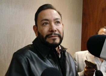 Héctor Serrano confirma denuncia contra periodista