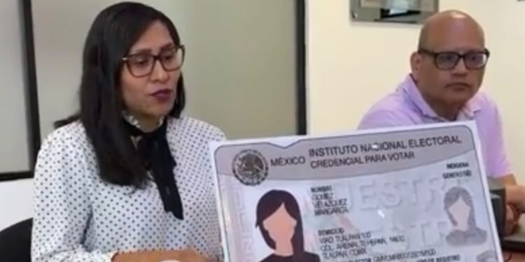 INE presenta nuevo modelo de credencial para votar con nuevas medidas de inclusión y seguridad