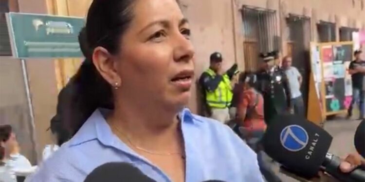 VIDEO | Graduaciones impulsan ventas en el Centro Histórico de SLP