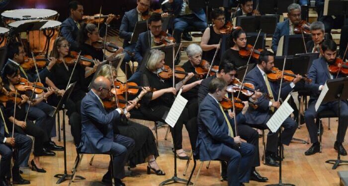 OFUNAM celebra 90 años con concierto en Bellas Artes