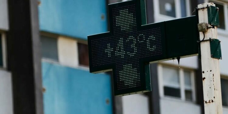 Europa se sofoca bajo una ola de calor temprana y Francia registra 40 muertes por ahogamiento