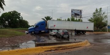 Encharcamientos evidencian rezago en infraestructura pluvial de la Zona Industrial