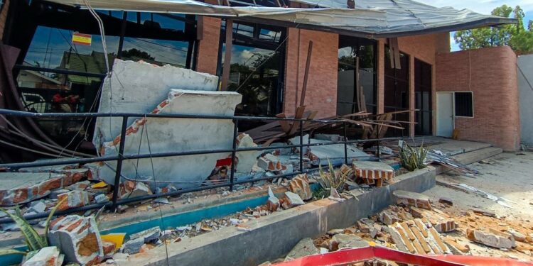 VIDEO | Sismo de 6.7 sacude Indonesia sin dejar víctimas