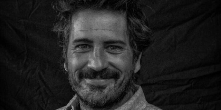 El periodista Jacobo García gana premio de crónica