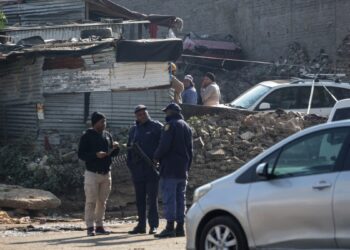 Tiroteo masivo deja como saldo 12 muertos cerca de mina abandonada en Sudáfrica