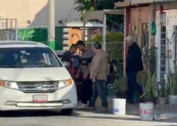 Toma de rehenes en Tecámac: hombre armado sale de la casa tras 24 horas