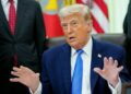 Trump anuncia ataques a Irán y advierte que controlará el crudo iraní como con Venezuela