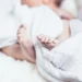 Bebé de 18 meses es hallado con vida en la morgue horas después del reporte de muerte por ahogamiento