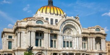 Mario Bojórquez y Melina Balcázar ganan el prestigioso premio de traducción del INBAL