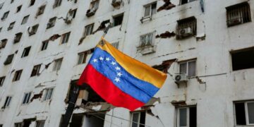 Sube a 3 mil 811 la cifra de muertos por los terremotos en Venezuela