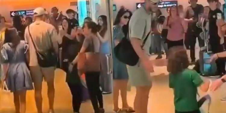 VIDEO | Raúl Jiménez es ovacionado en Aeropuerto de Cancún tras el Mundial 2026