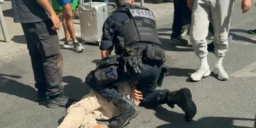 Terror en París: tres mujeres heridas en ataque con cuchillos
