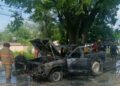 Camioneta se incendia por presunto cortocircuito en Ciudad Valles