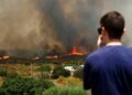 Incendios desbordan España y Francia: miles evacuados