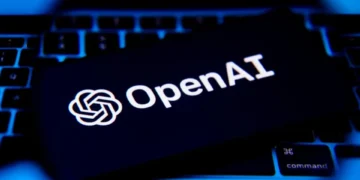 El primer dispositivo de consumo de OpenAI será un altavoz inteligente